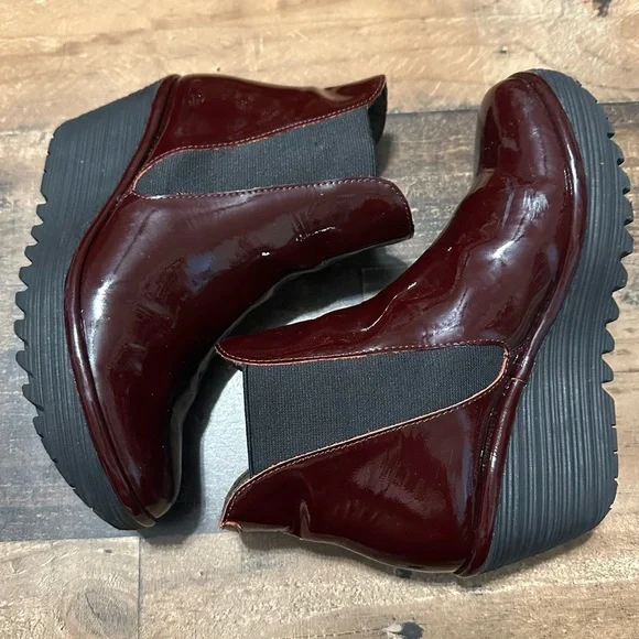 Fly London Yoss Wedge Boots - Picture 3 of 10